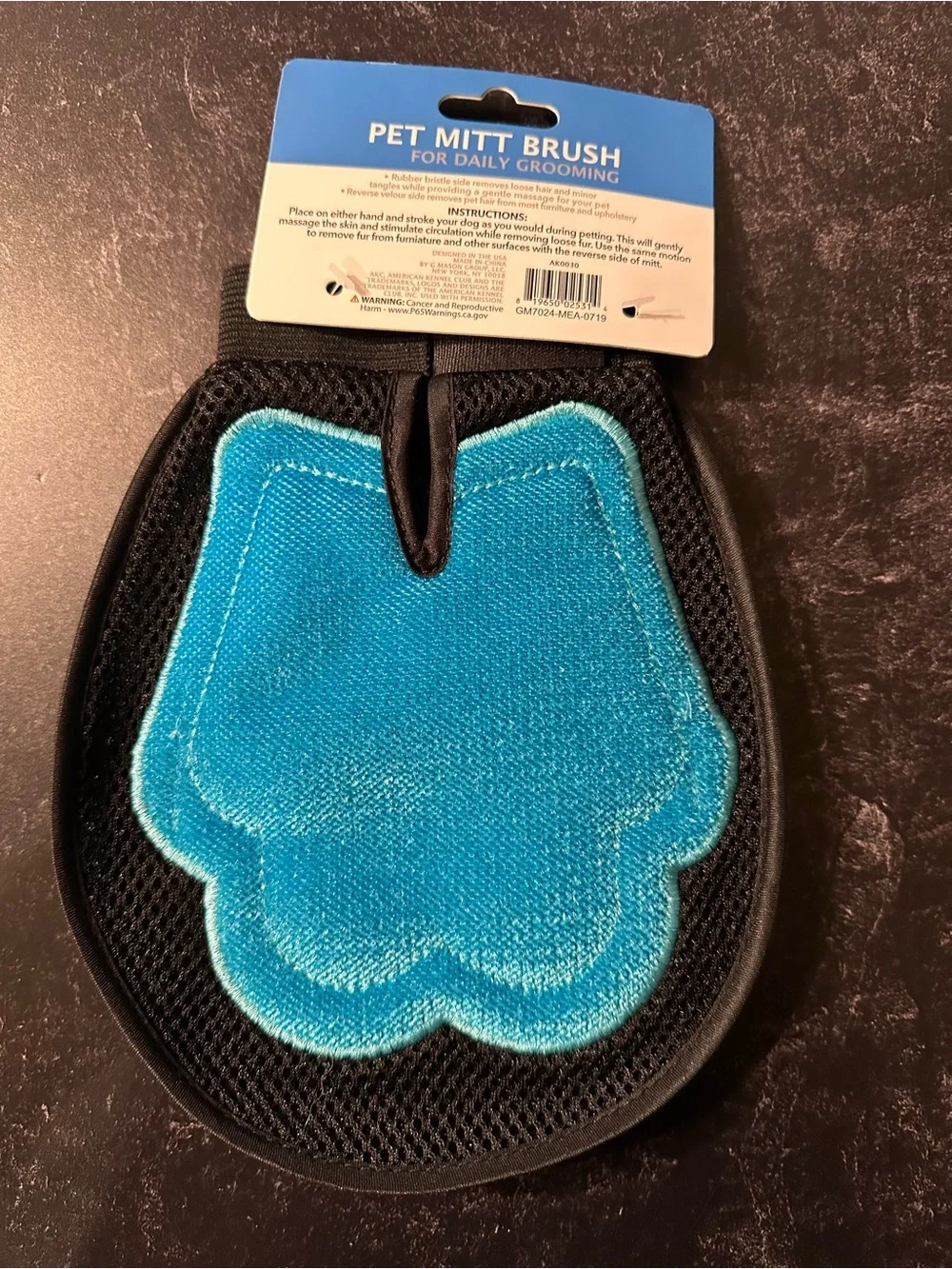 American Kennel Club Blue Pet Grooming Mitt with Silicone Nubs